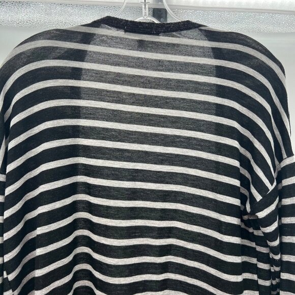 Moa Moa Women's Striped Long Sleeve Lightweight Cardigan Black/Gray Medium - Picture 7 of 8